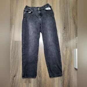 Girls Black cat & jeans